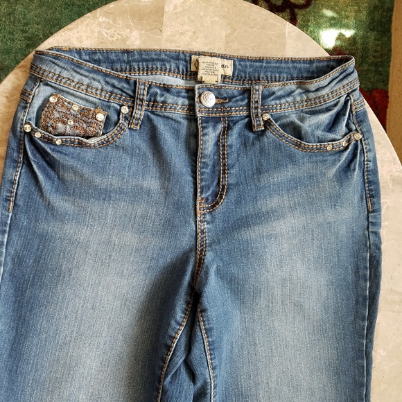 Earl Jeans Jeans Earl Jeans Embroidered Slight Bootcut Jeans Poshmark